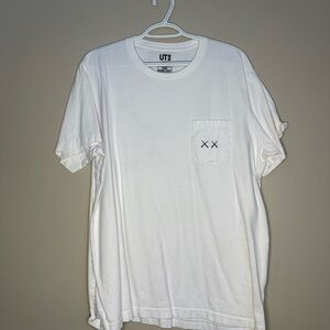 Uniqlo Kaws White Men's Shirt